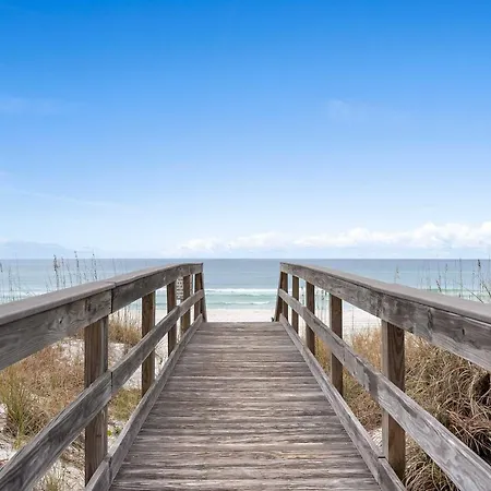 Beachfront Fort Walton Beach Condo With Pool Access!